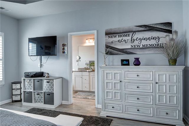 504 Clara LN, Virginia Beach, VA 23451