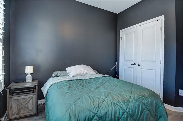 504 Clara LN, Virginia Beach, VA 23451