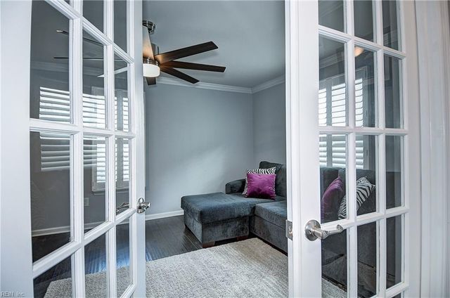 504 Clara LN, Virginia Beach, VA 23451