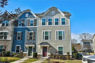 504 Clara LN, Virginia Beach, VA 23451