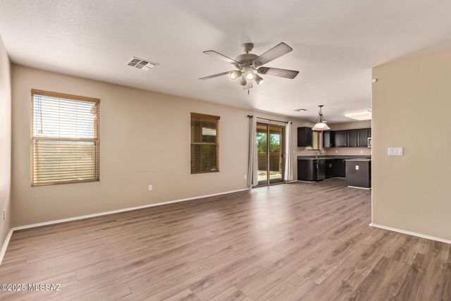 11251 W Harvester Drive, Marana, AZ 85653