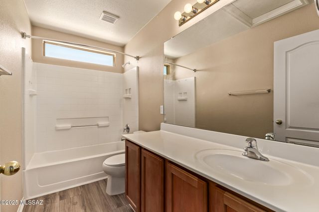 11251 W Harvester Drive, Marana, AZ 85653