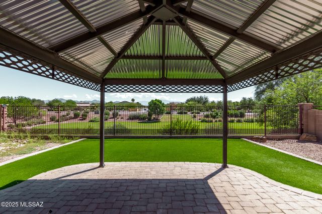 11251 W Harvester Drive, Marana, AZ 85653