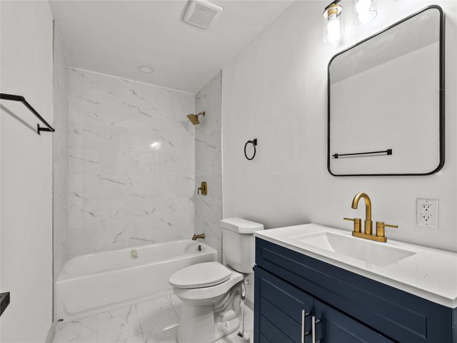 326 Bluebonnet Trail, Garland, TX 75043