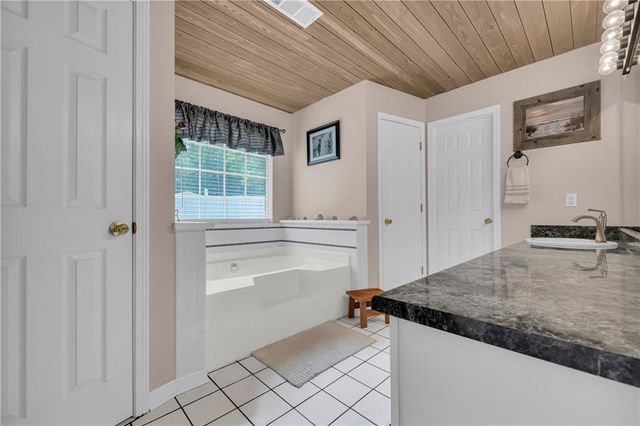 1102 Carl Bethlehem Road, Winder, GA 30680