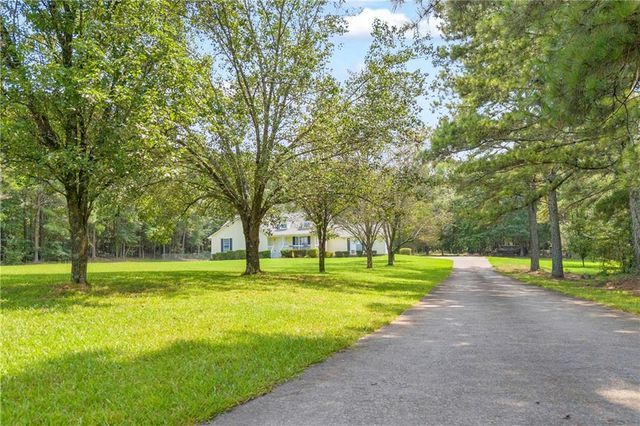 1102 Carl Bethlehem Road, Winder, GA 30680