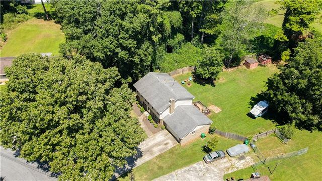 4668 Bexley Drive, Stone Mountain, GA 30083