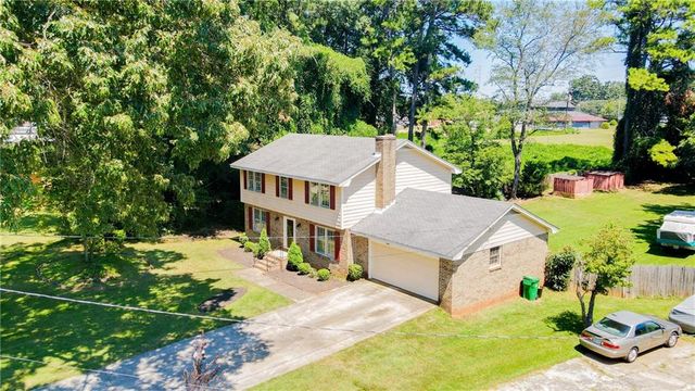 4668 Bexley Drive, Stone Mountain, GA 30083