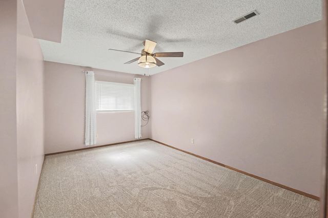 212 Tjaden St, Kechi, KS 67067