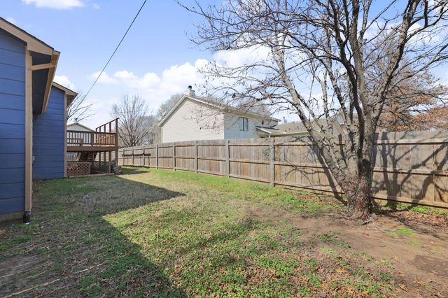 212 Tjaden St, Kechi, KS 67067