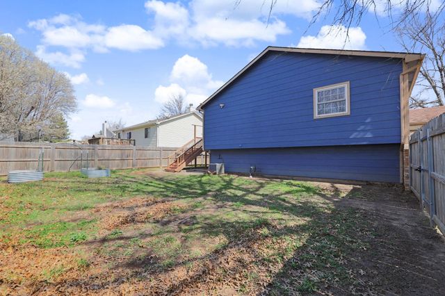 212 Tjaden St, Kechi, KS 67067