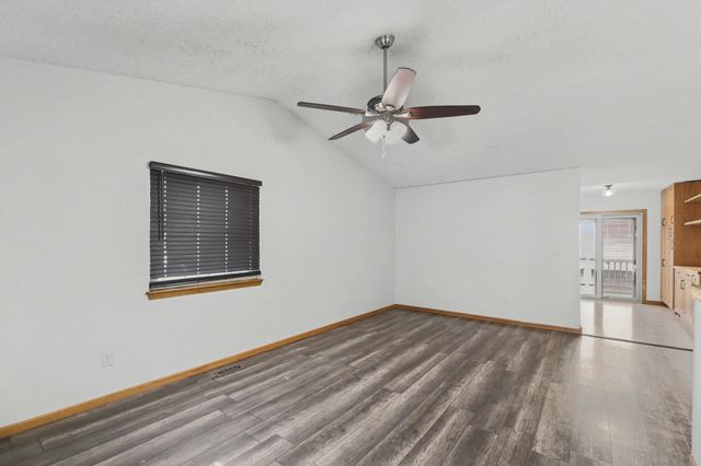 212 Tjaden St, Kechi, KS 67067