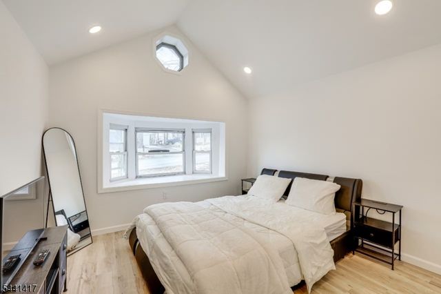 10 Ridge Rd, Stanhope Boro, NJ 07874