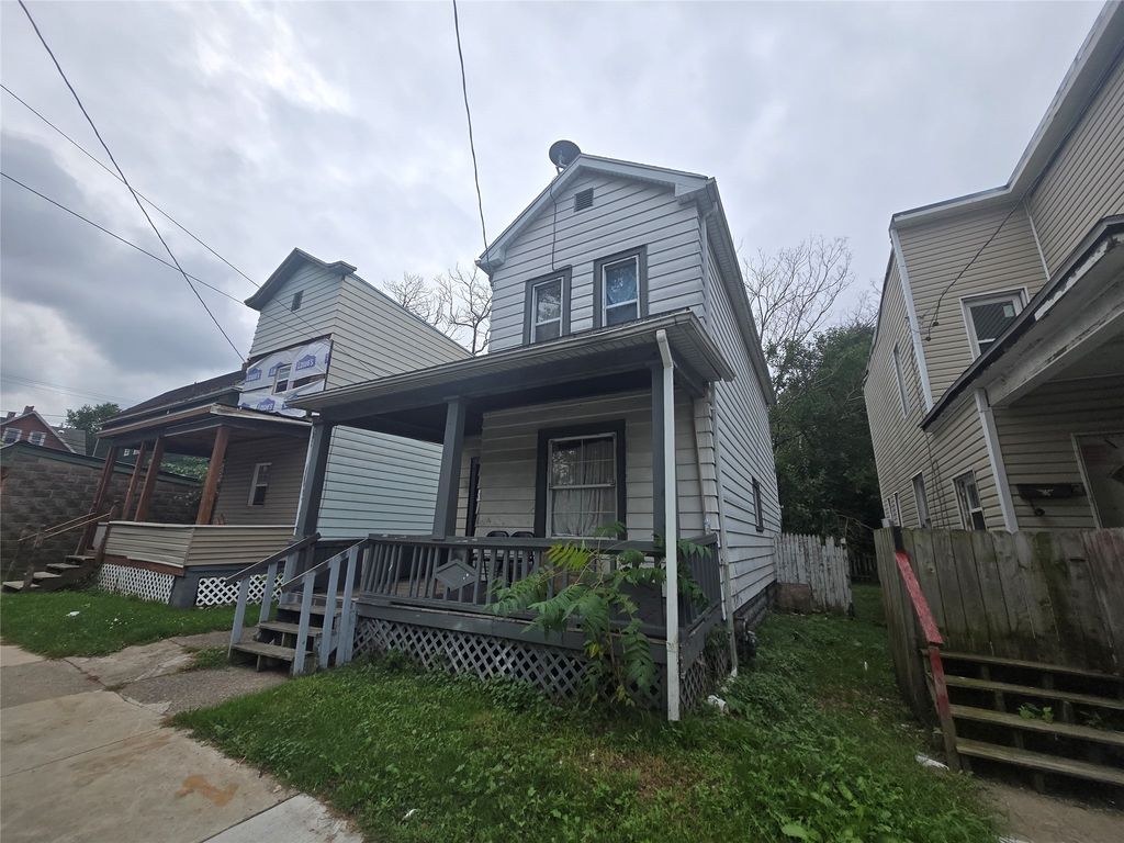 1022 ASH Street, Erie, PA 16503
