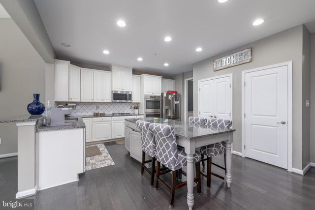 810 AMHERST LN, Westminster, MD 21158