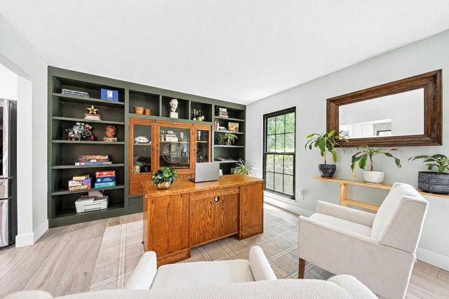 8231 Snowhill Court, Westerville, OH 43081