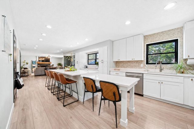 8231 Snowhill Court, Westerville, OH 43081