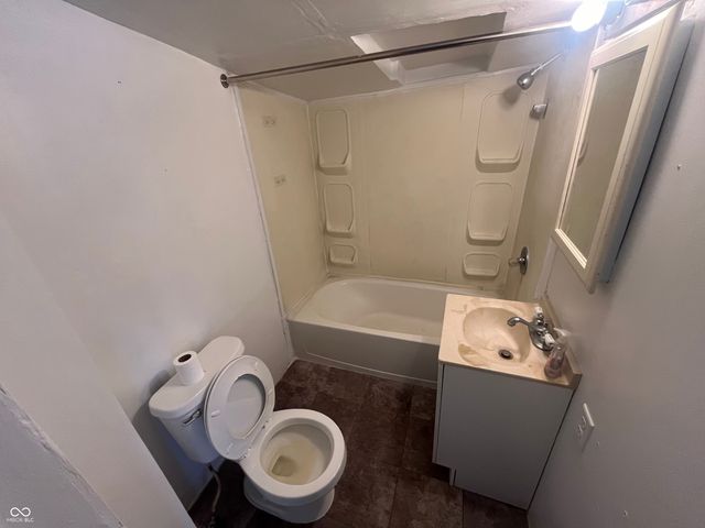 215 Trowbridge Street, Indianapolis, IN 46201