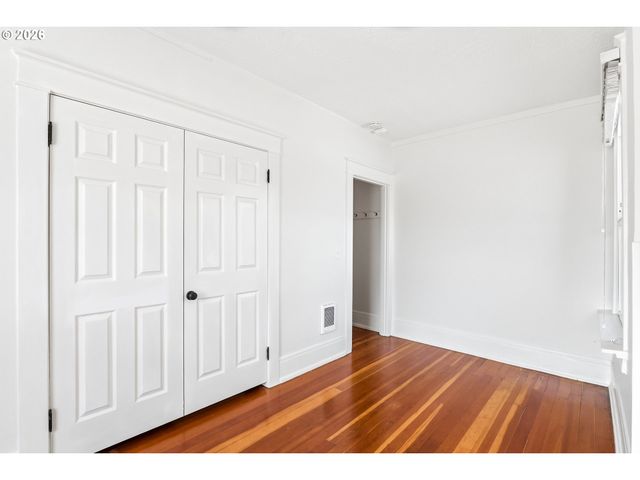 1631 Nw EVERETT St 202, Portland, OR 97209