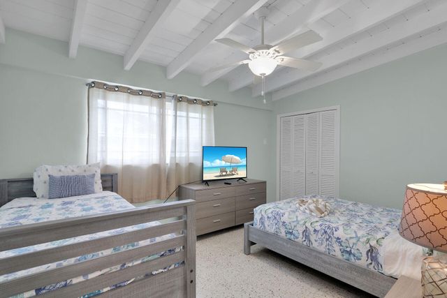 281 & 291 10th Street, Key Colony, FL 33051