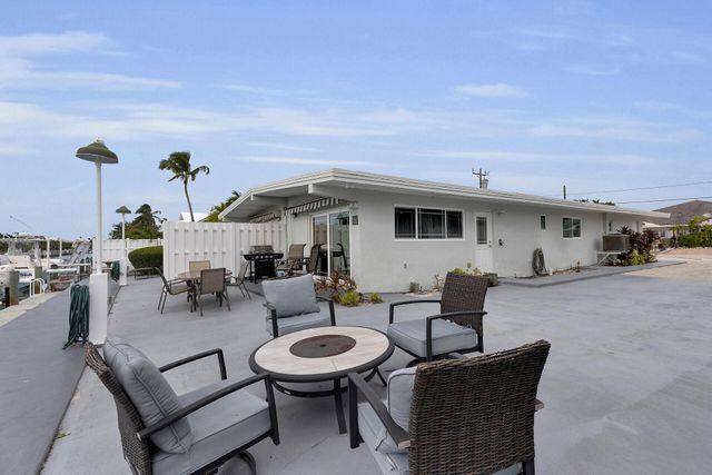 281 & 291 10th Street, Key Colony, FL 33051