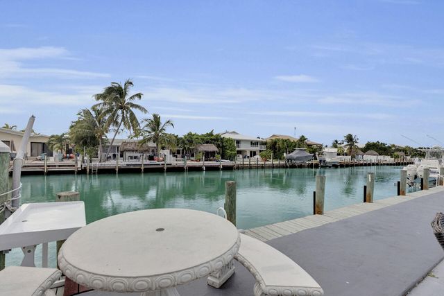 281 & 291 10th Street, Key Colony, FL 33051