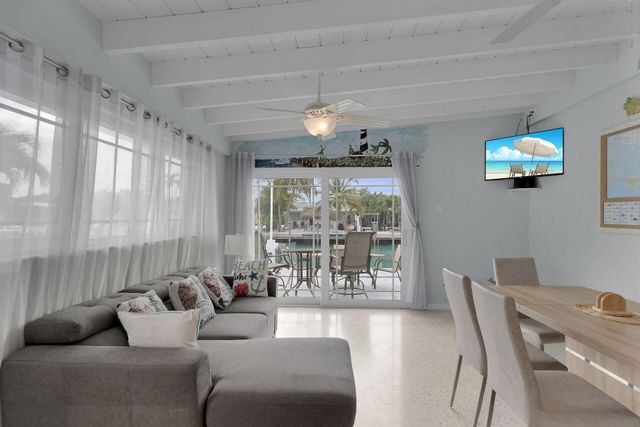 281 & 291 10th Street, Key Colony, FL 33051