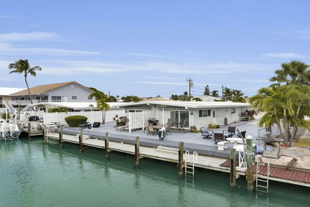 281 & 291 10th Street, Key Colony, FL 33051