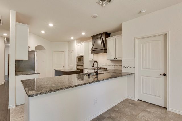 3022 Maverick Lane, Heath, TX 75126