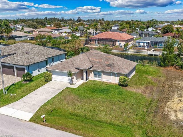 1213 SW 15th TER, Cape Coral, FL 33991