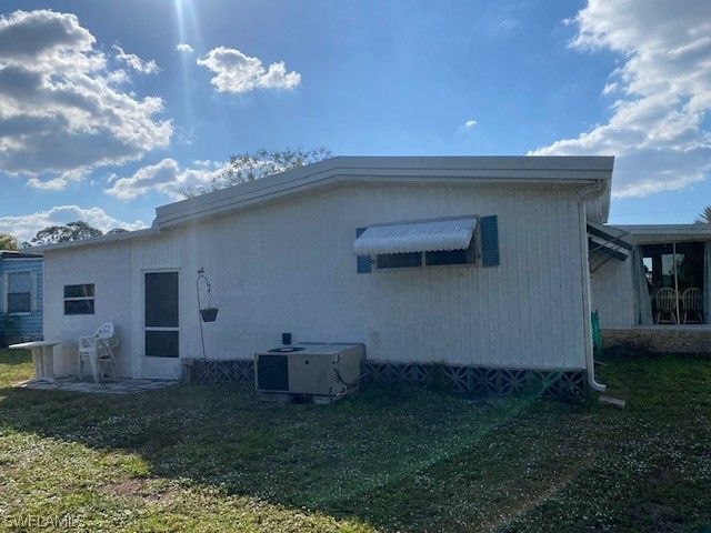 2738 Indianwood DR, North Fort Myers, FL 33917