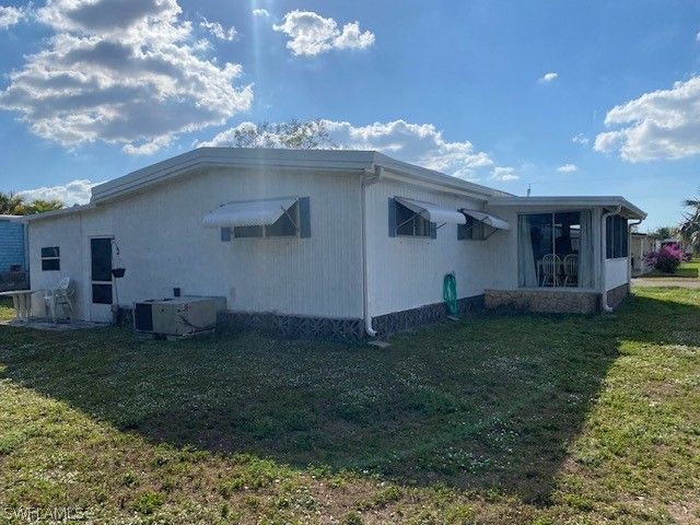 2738 Indianwood DR, North Fort Myers, FL 33917