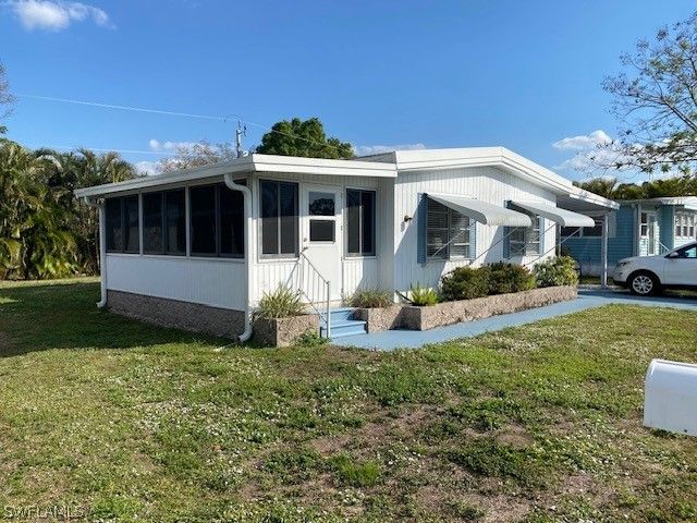 2738 Indianwood DR, North Fort Myers, FL 33917