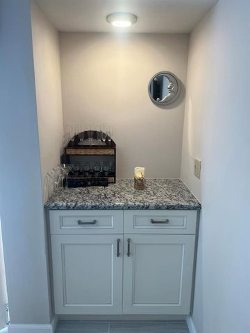 1605 S Us Highway 1 201m2, Jupiter, FL 33477