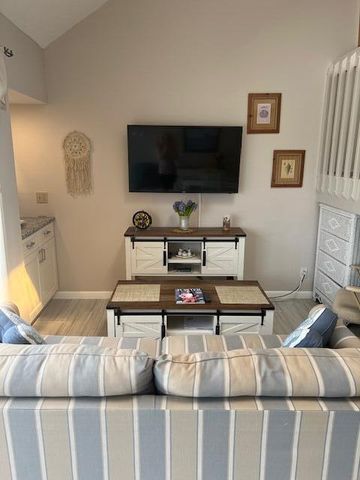1605 S Us Highway 1 201m2, Jupiter, FL 33477