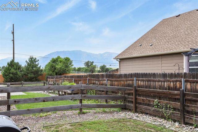 4020 Silver Star Grove, Colorado Springs, CO 80911