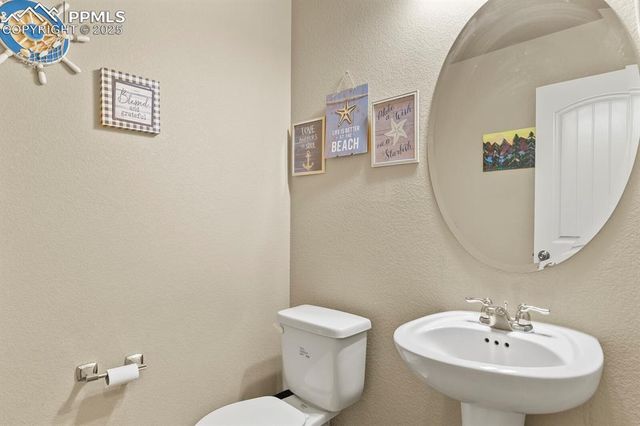 4020 Silver Star Grove, Colorado Springs, CO 80911