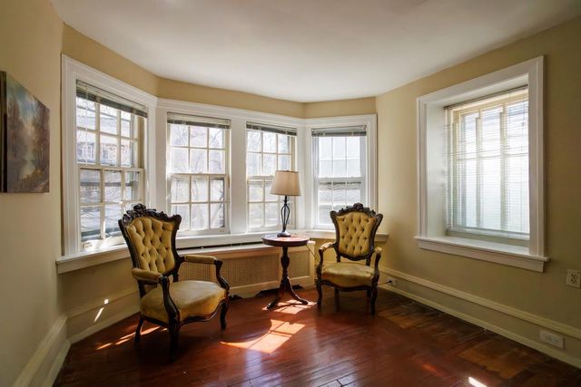 6710 LINCOLN DR, Philadelphia, PA 19119