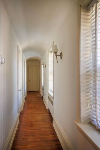 6710 LINCOLN DR, Philadelphia, PA 19119