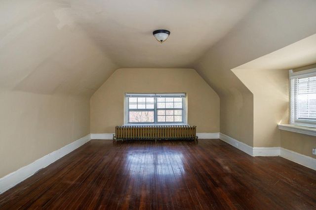 6710 LINCOLN DR, Philadelphia, PA 19119