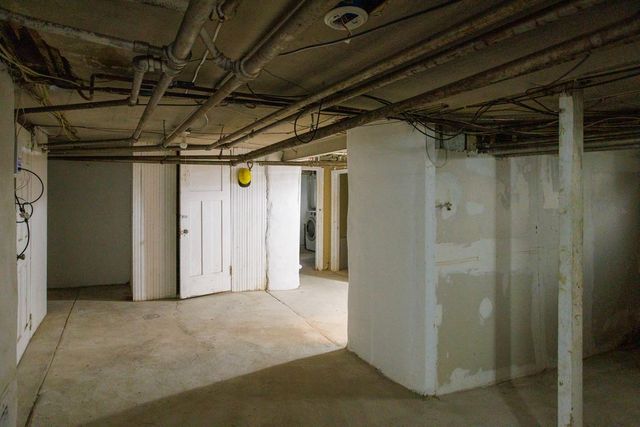 6710 LINCOLN DR, Philadelphia, PA 19119