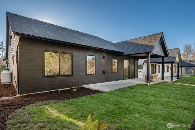 2998 Cedar View Way, Blaine, WA 98230