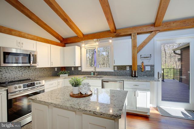 1 BUNKER, Grasonville, MD 21638