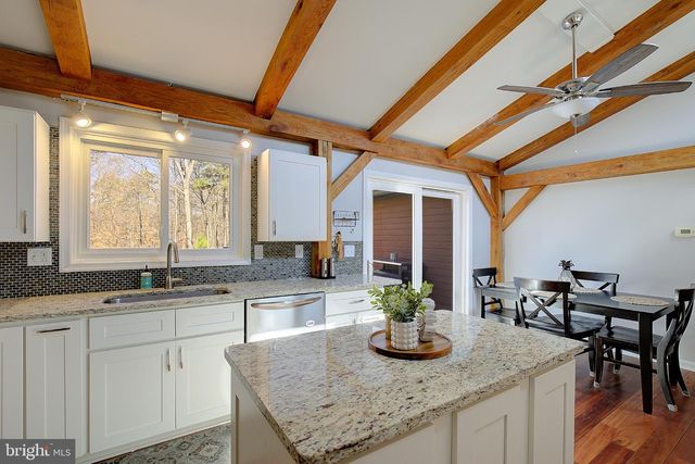 1 BUNKER, Grasonville, MD 21638