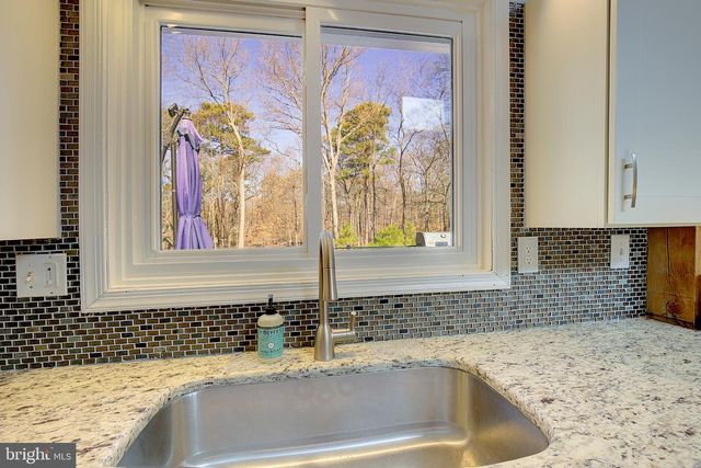 1 BUNKER, Grasonville, MD 21638