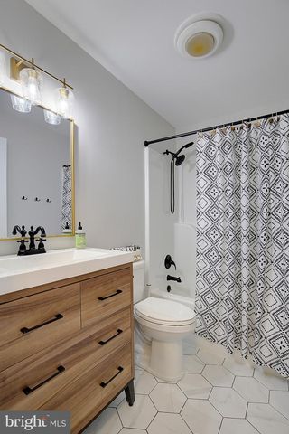 1 BUNKER, Grasonville, MD 21638