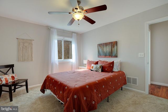 1 BUNKER, Grasonville, MD 21638