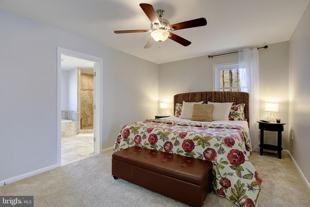 1 BUNKER, Grasonville, MD 21638