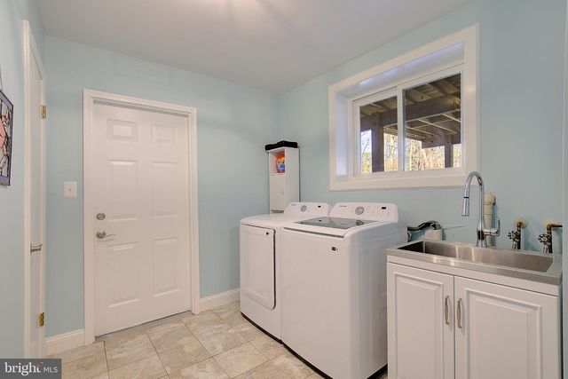 1 BUNKER, Grasonville, MD 21638