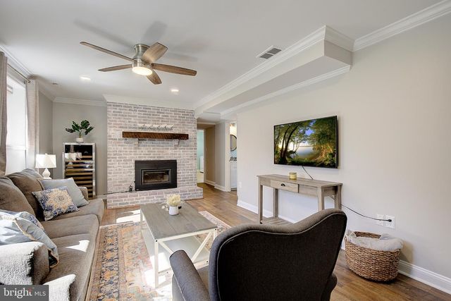 1 BUNKER, Grasonville, MD 21638